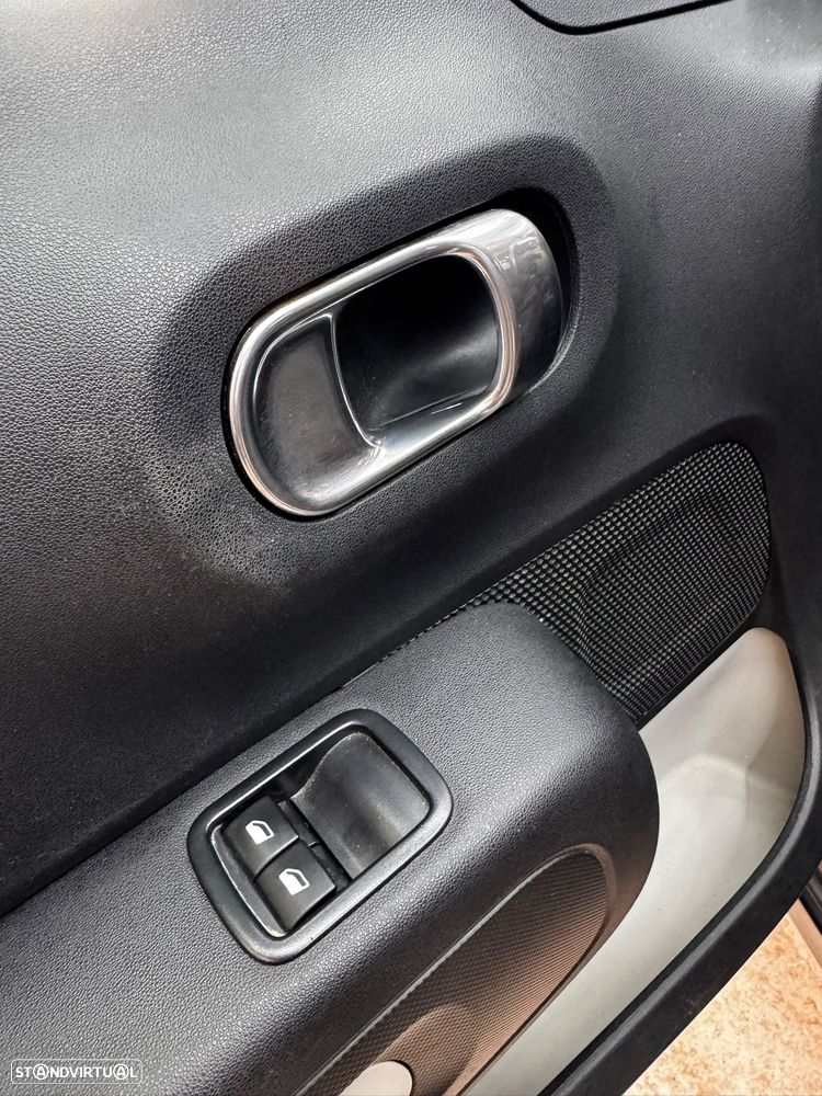 Citroën C3 Pure Tech Feel - 12