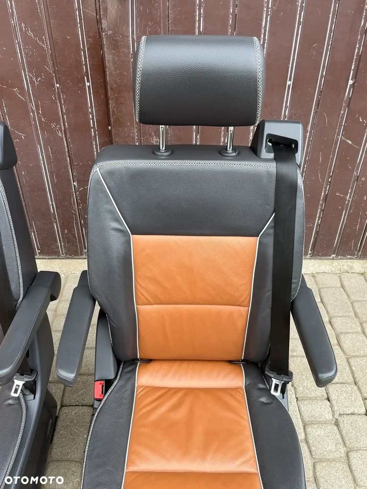 FOTEL OBROTOWY KAPITAŃSKI TYŁ TYLNY DRUGI RZĄD 2 SKÓRA ANTRACYT TEAK VW T5 LIFT T6 CALIFORNIA MULTIVAN PAN AMERICANA - 7