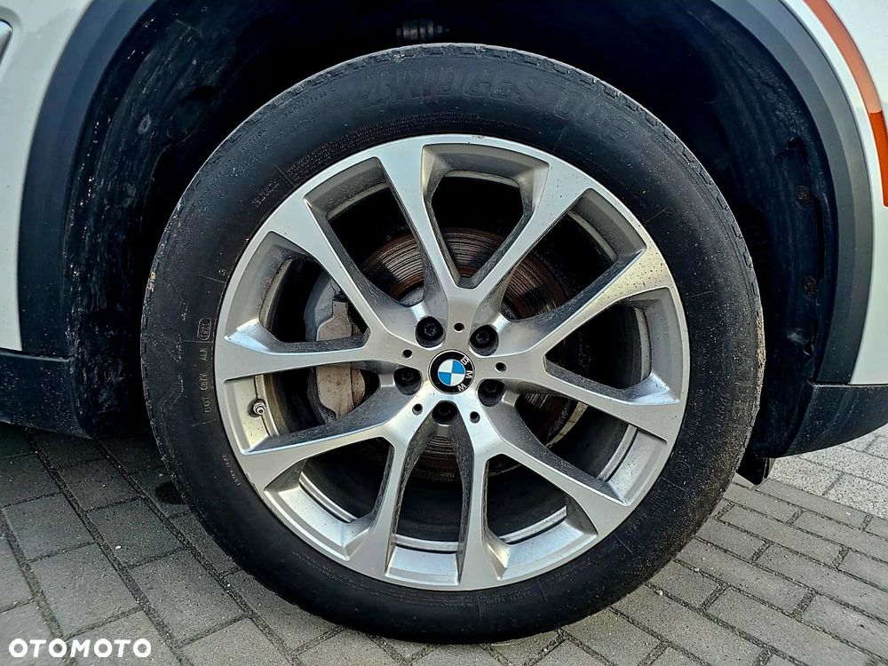 BMW X5 xDrive40i xLine - 24