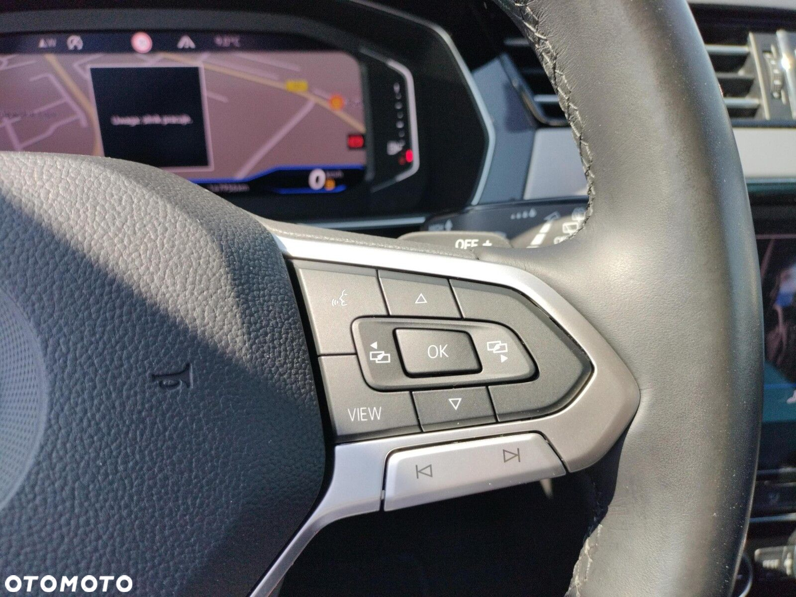 Volkswagen Passat 2.0 TSI Elegance DSG - 25