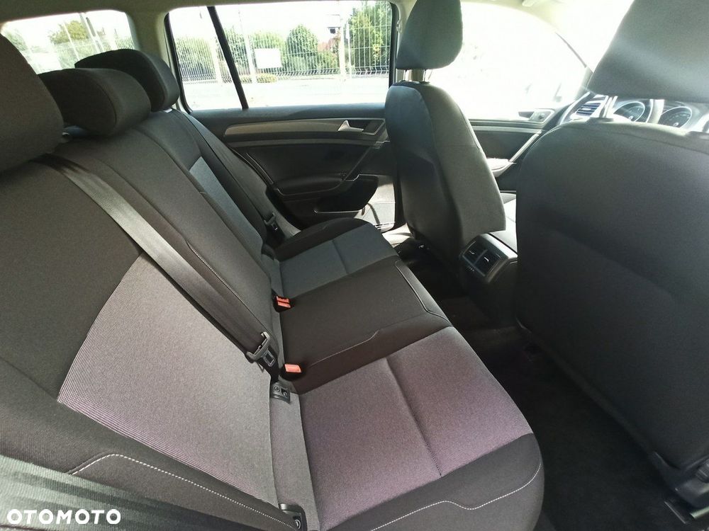 Volkswagen Golf 1.6 BlueTDI Comfortline - 11