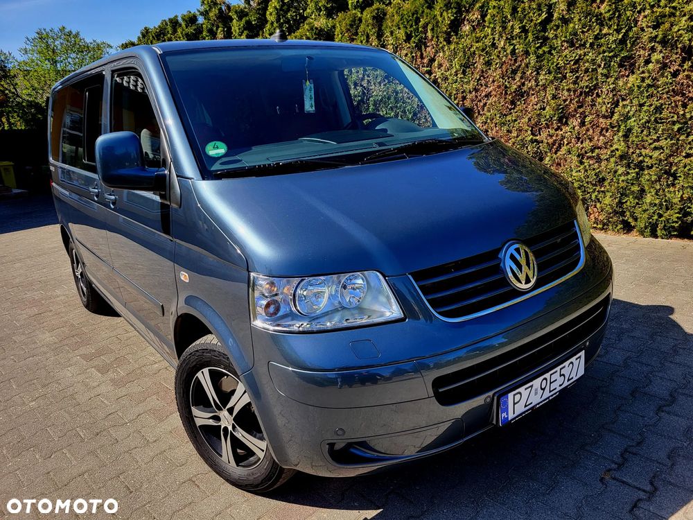 Volkswagen Multivan - 26