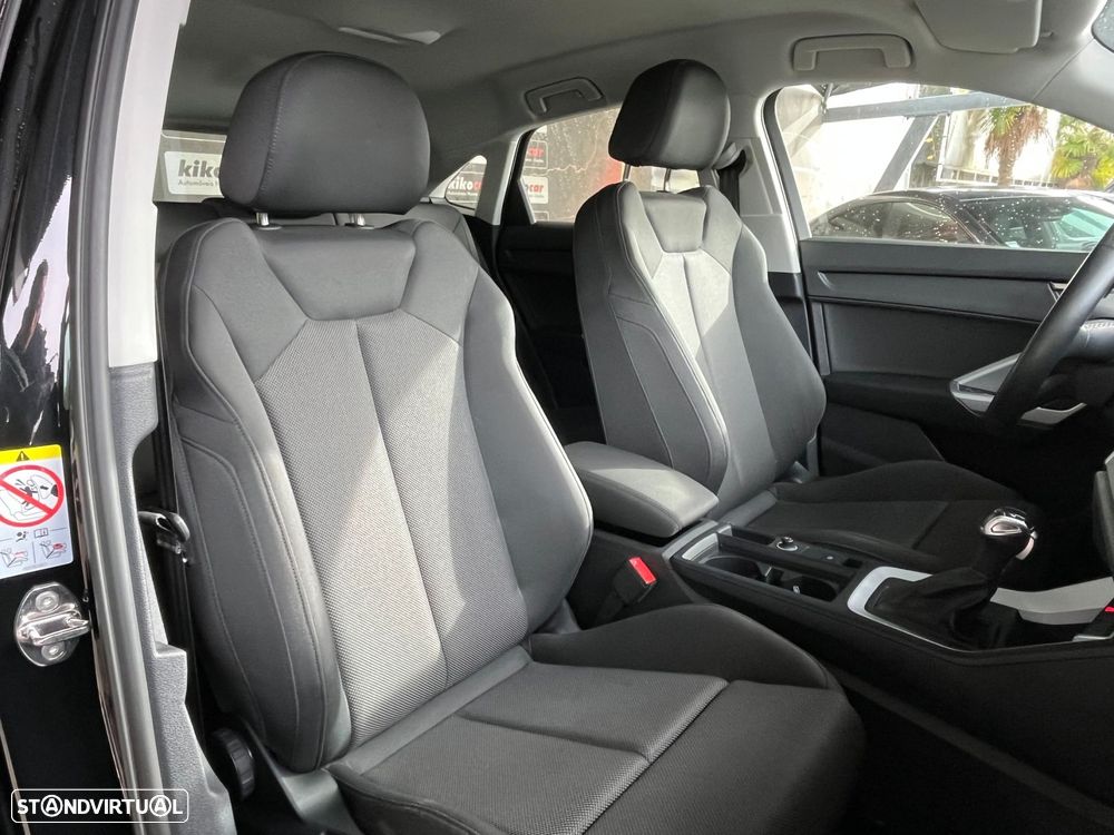 Audi Q3 45 TFSIe S tronic - 52