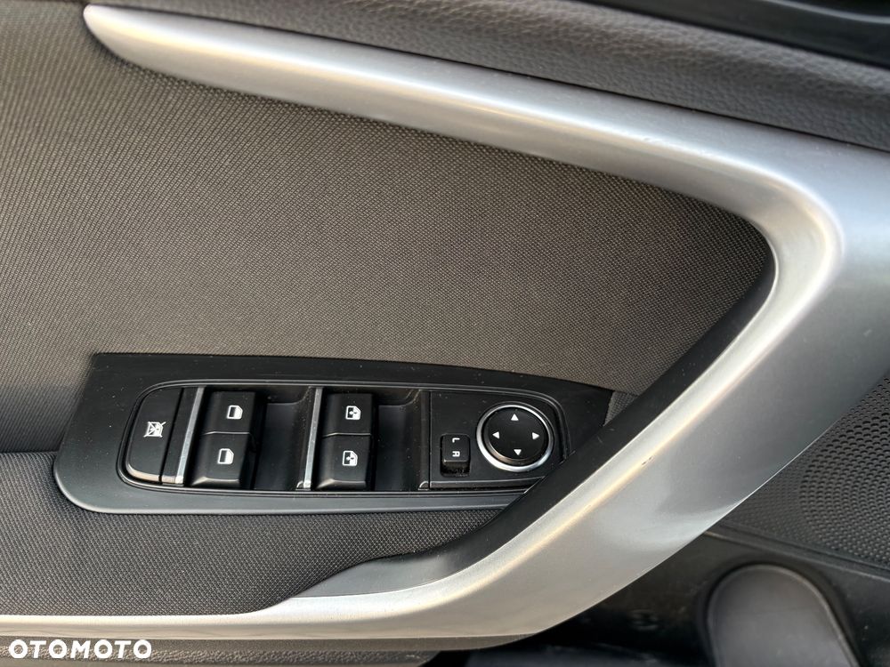 Kia Ceed - 22
