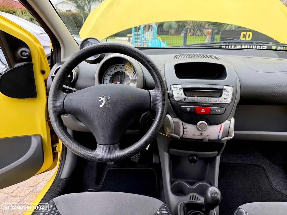 Peugeot 107 1.0 Urban - 46