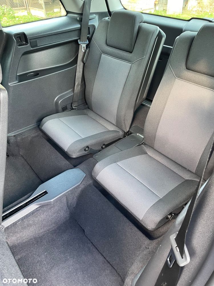 Opel Zafira 1.6 - 10