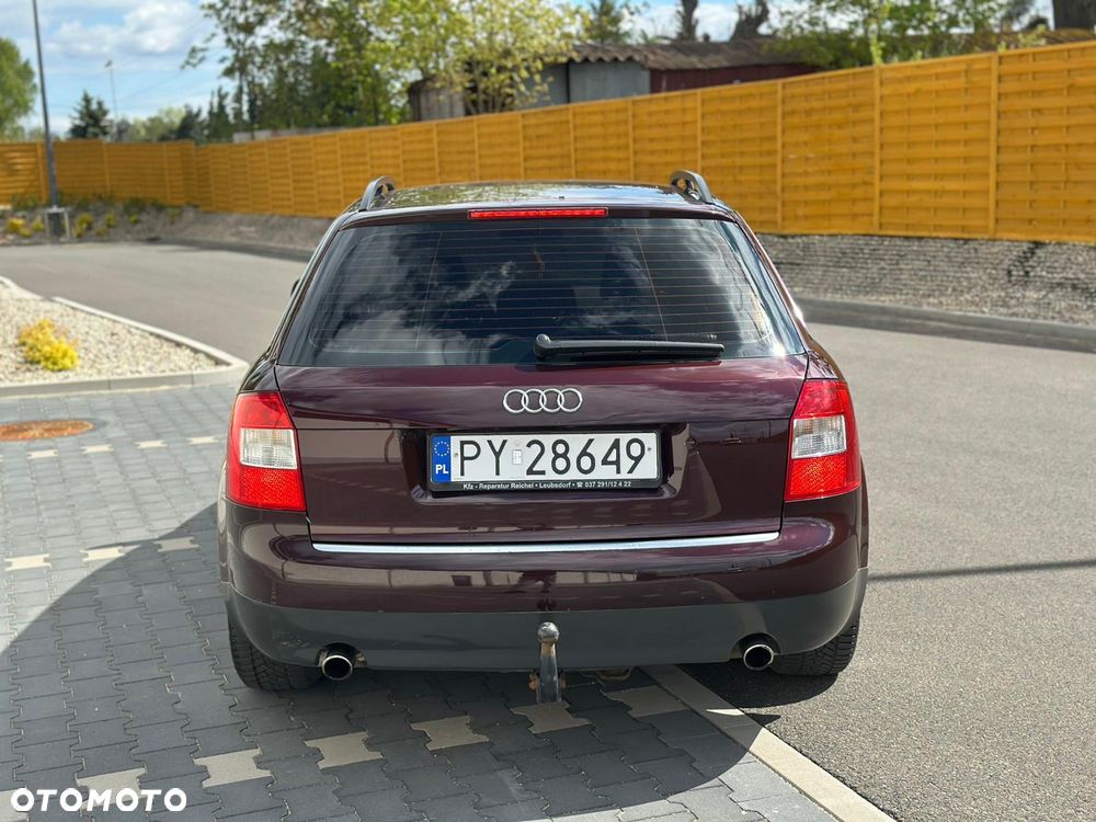 Audi A4 Avant 2.4 - 4