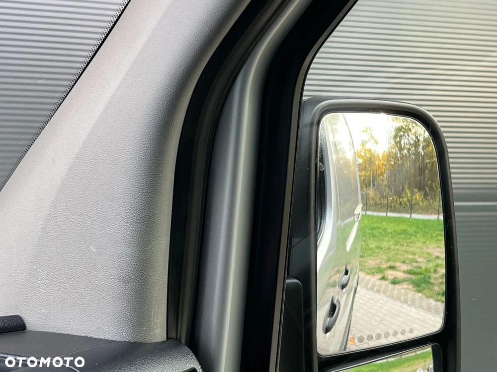 Volkswagen CRAFTER - 36