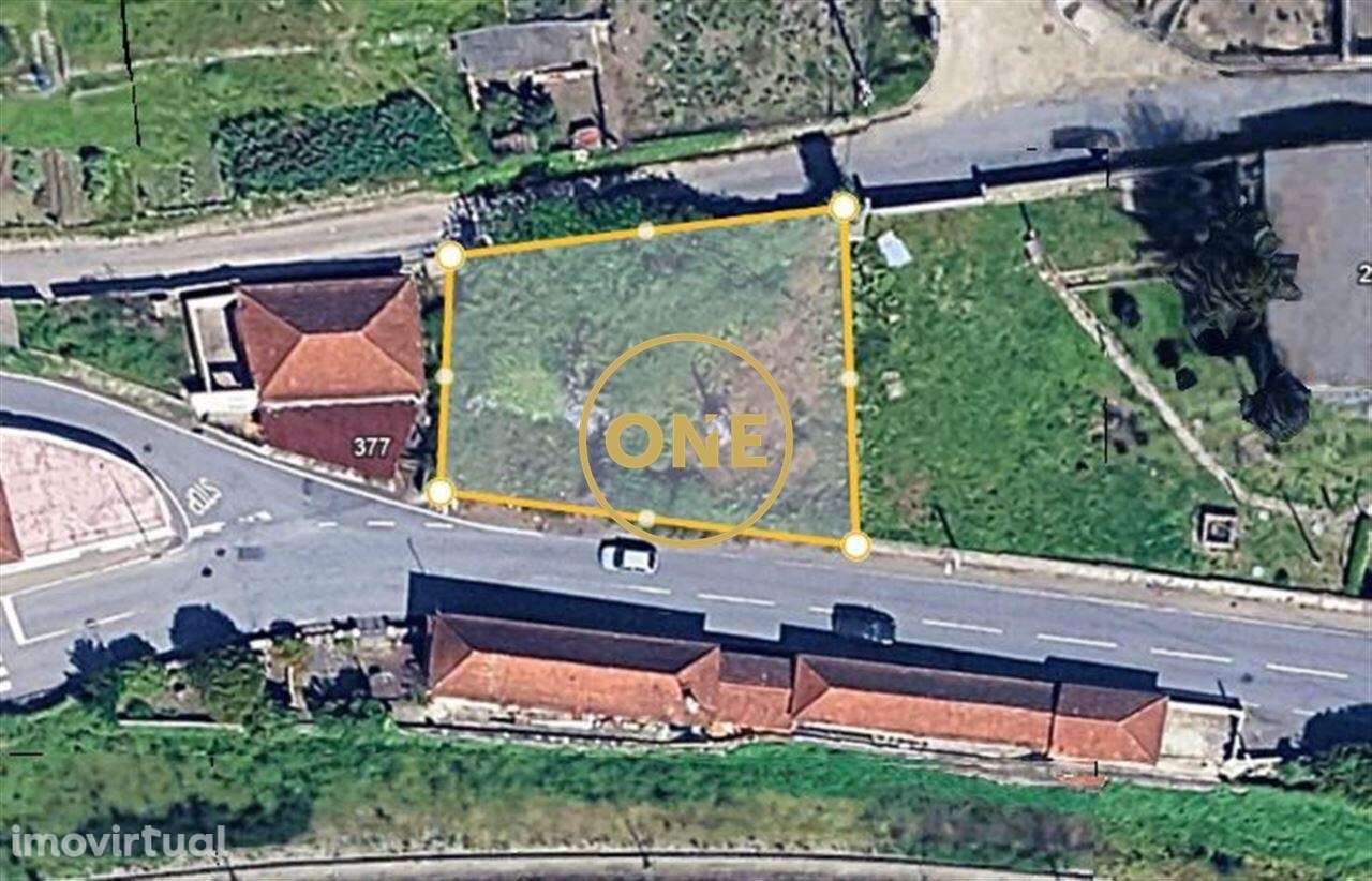 Moradia em Ruínas em Bairro - Grande imagem: 4/4