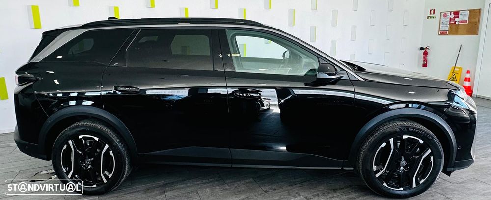 Peugeot E-5008 Allure - 2