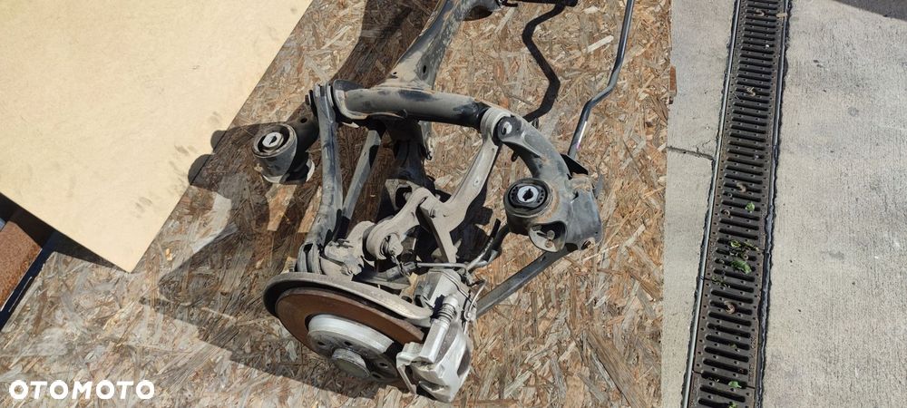 SANKI WÓZEK TYŁ KOMPLET AUDI A4 B9 A5 8W0505235S - 4