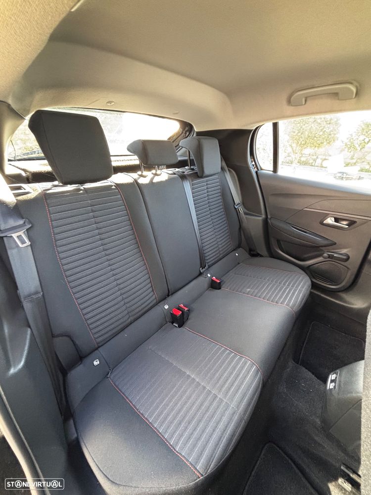 Peugeot e-208 Active Pack - 14