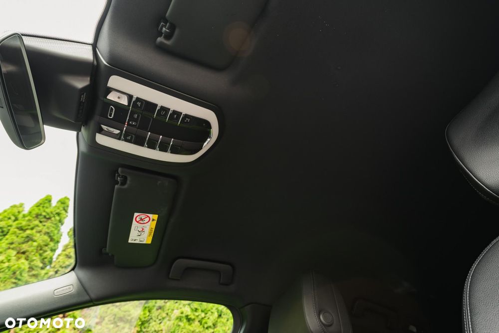 Porsche Macan Standard - 34