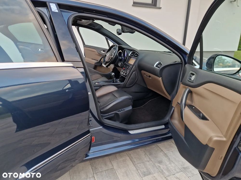 Citroën DS4 HDi 165 SportChic - 22