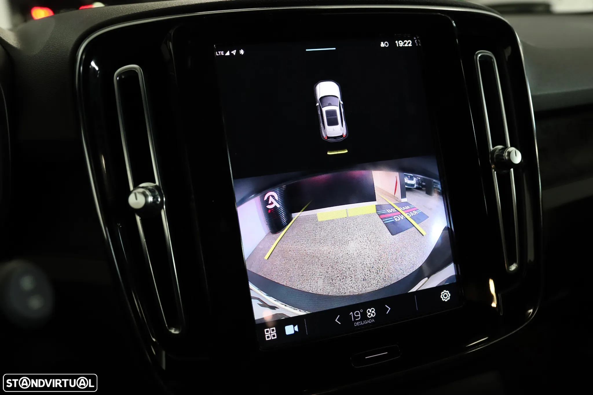 Volvo XC 40 Recharge Ultimate - 24