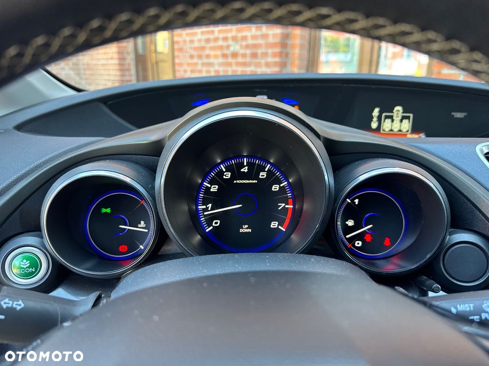 Honda Civic 1.8 i-VTEC Executive Black Edition - 22