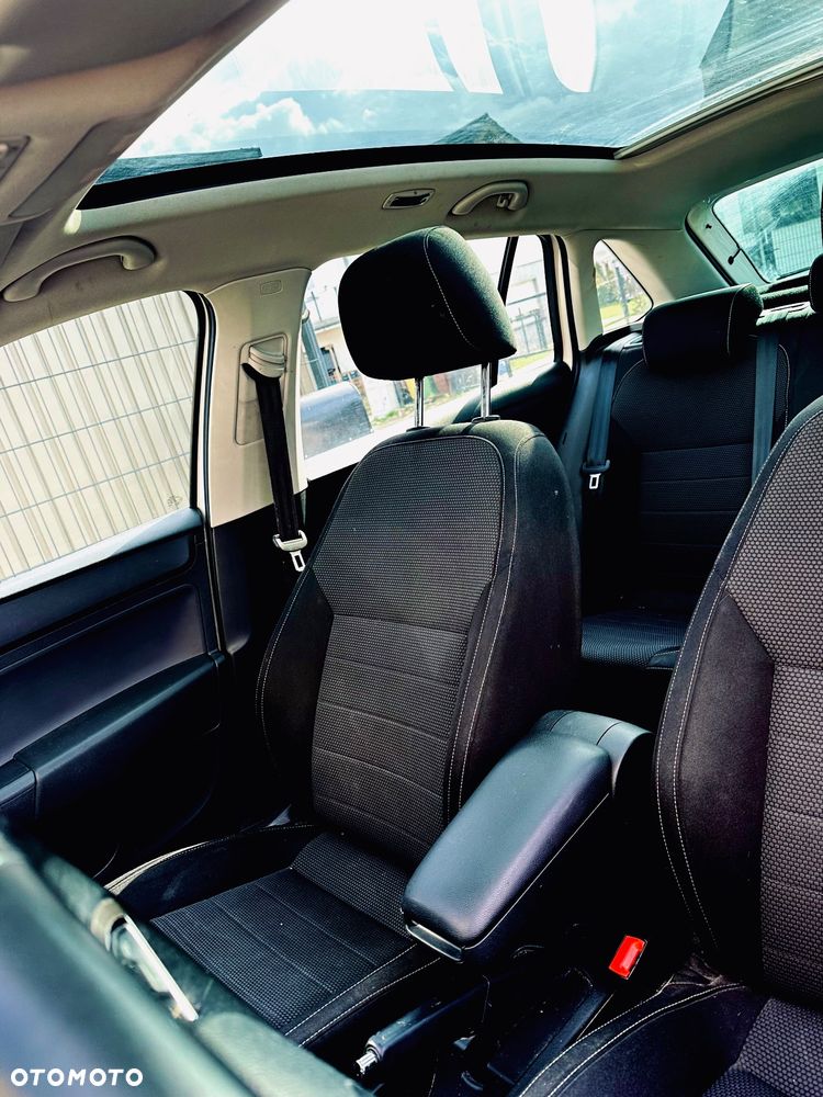 Skoda RAPID 1.2 TSI Ambition DSG - 9