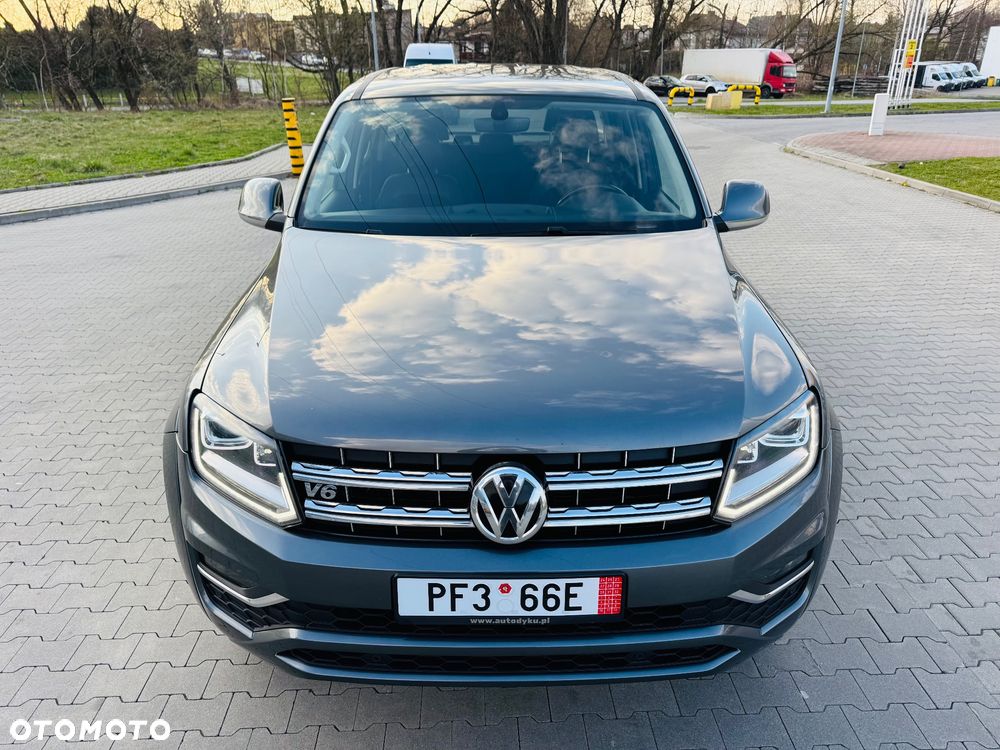 Volkswagen Amarok 3.0 V6 TDi 4MOTION Aventura - 3