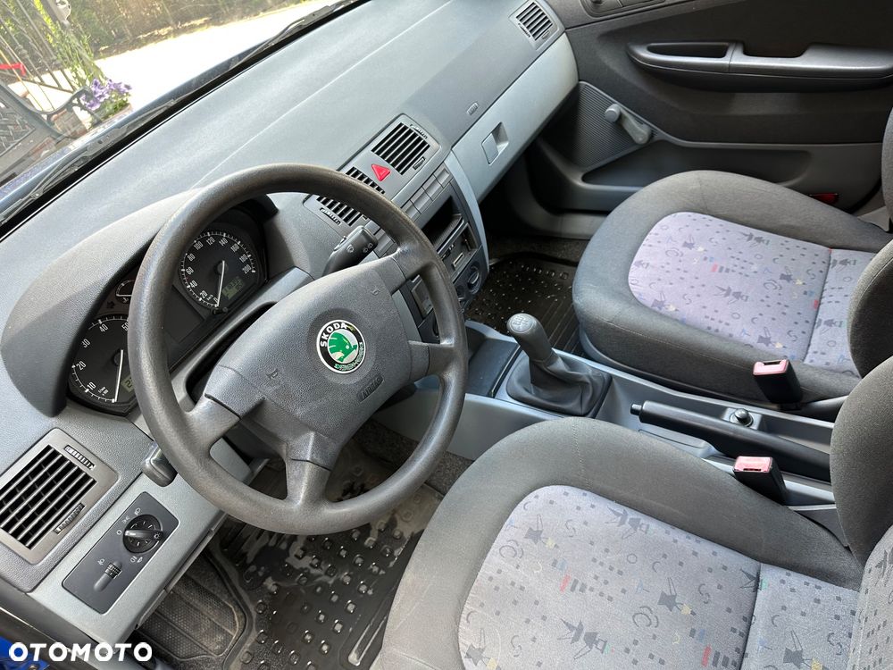 Skoda Fabia - 12