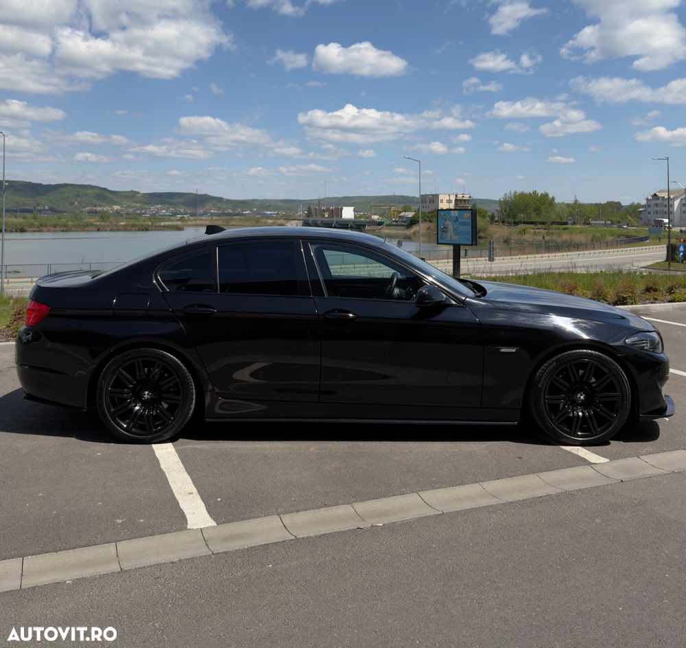 BMW Seria 5 520d - 5