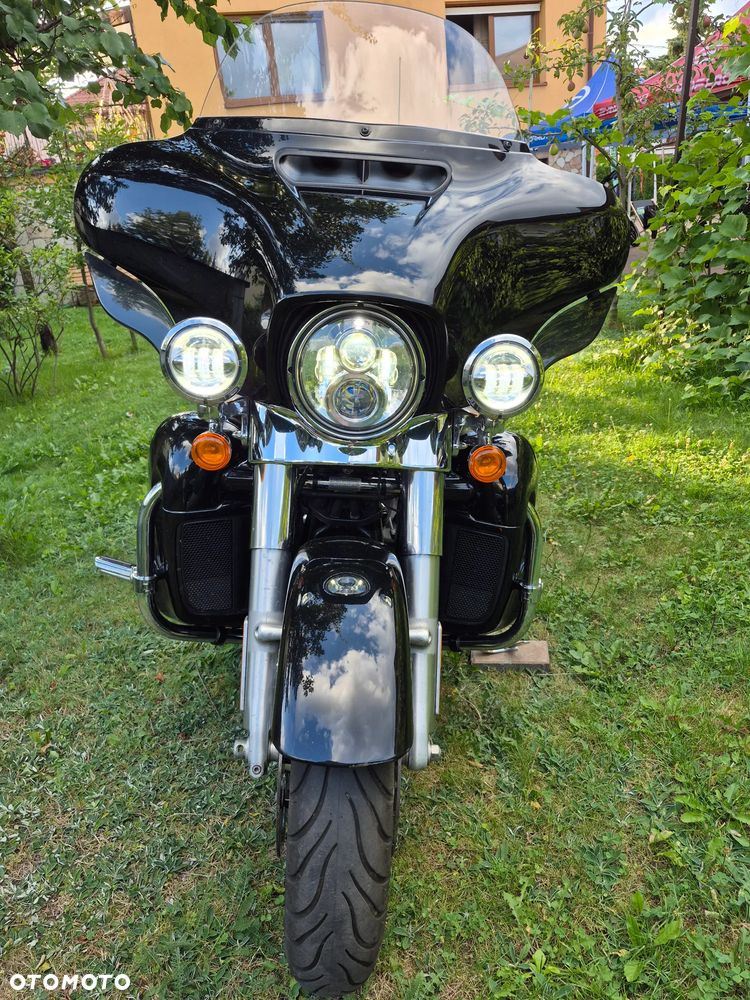 Harley-Davidson Touring Ultra Limited - 4