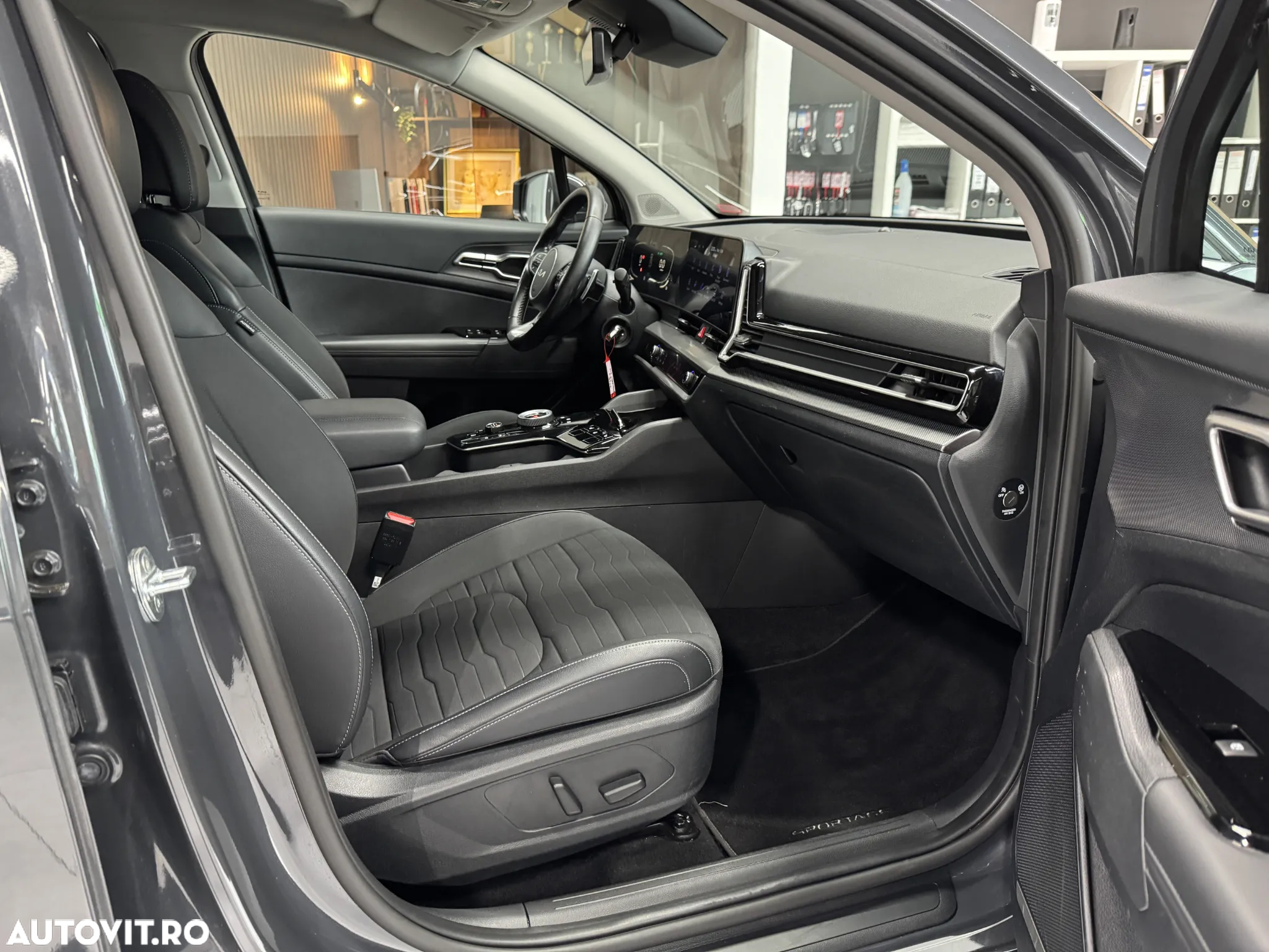 Kia Sportage 1.6 T-GDI AWD Plug-in Hybrid Paket Spirit - 10