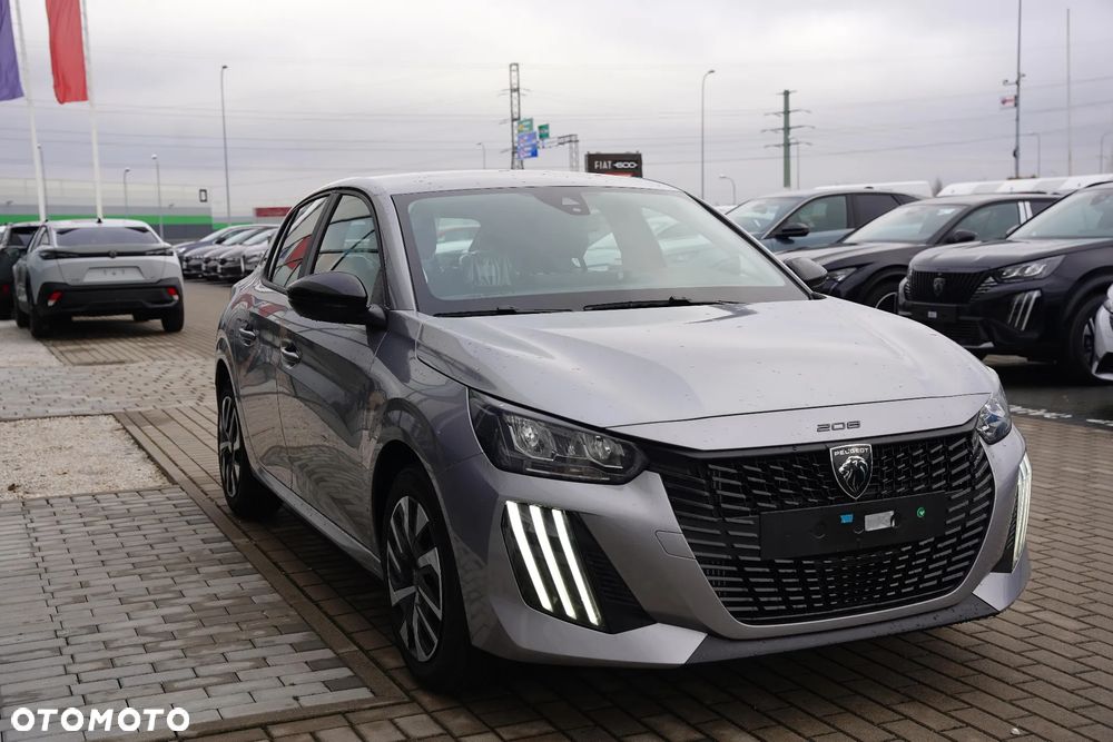 Peugeot 208 - 6