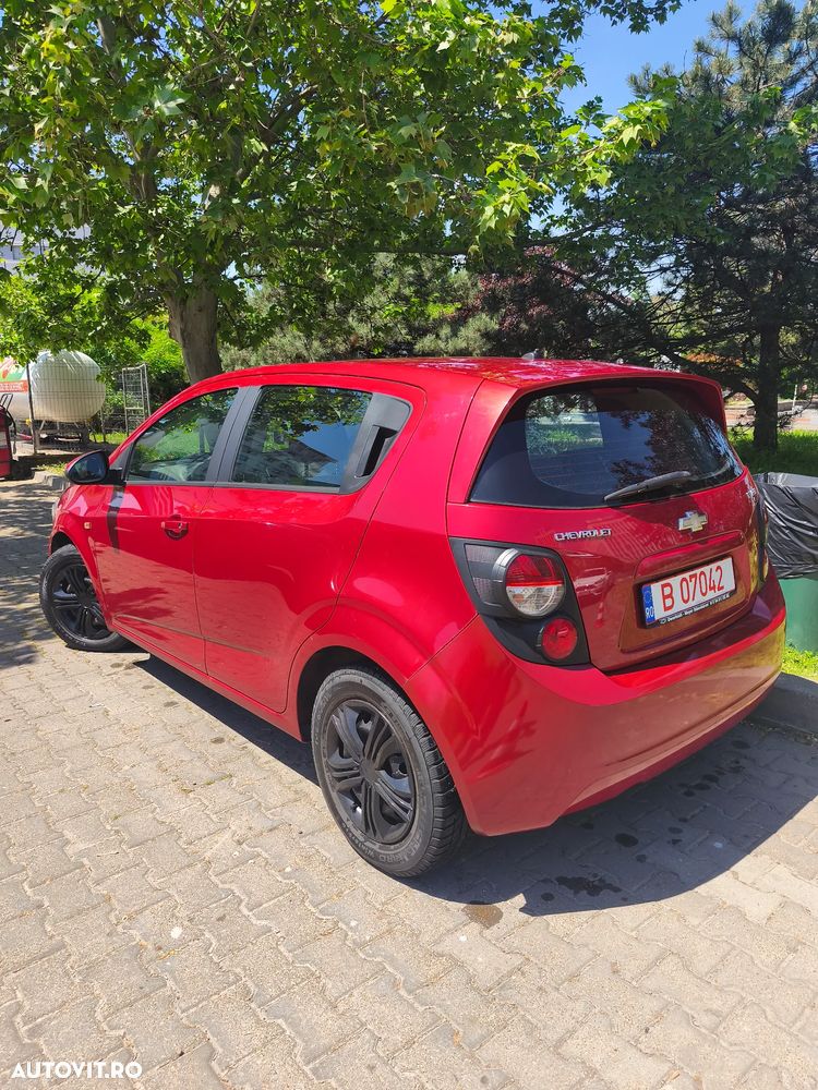 Chevrolet Aveo 1.4 LT - 4