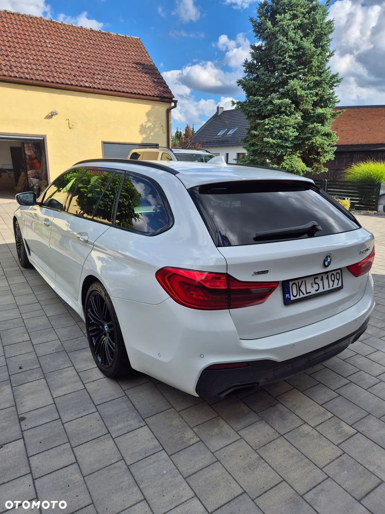 BMW Seria 5 520d xDrive M Sport sport - 4