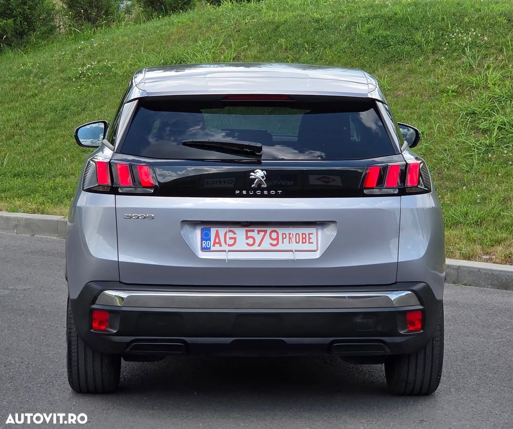 Peugeot 3008 PureTech 130 Stop & Start GPF EAT8 Allure - 13