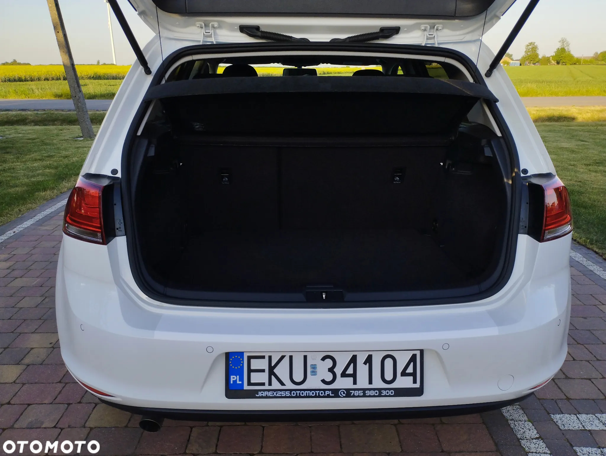 Volkswagen Golf 1.6 TDI 4Motion BlueMotion Technology Comfortline - 6
