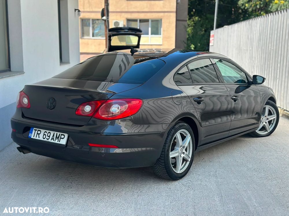 Volkswagen Passat CC 2.0 TDI DSG - 4