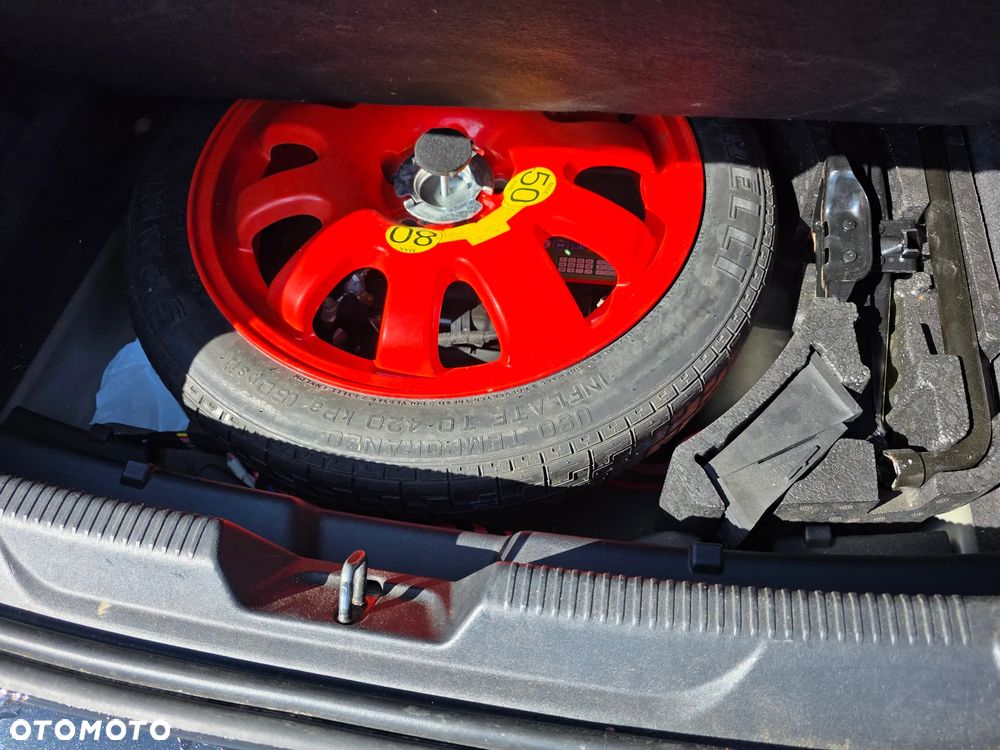 Jaguar XE E-Performance Pure - 35