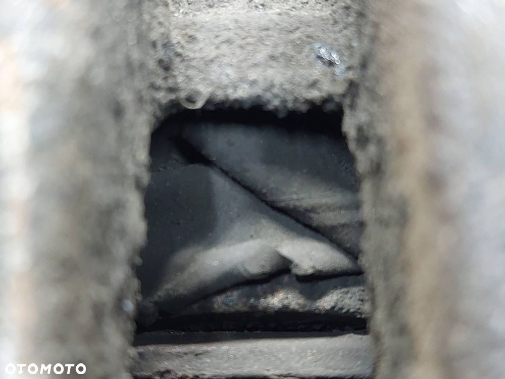 TARCZE HAMULCOWE TYŁ + KLOCKI + ZACISKI OPEL ZAFIRA B ASTRA H - 2