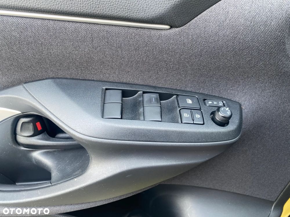 Toyota Yaris Cross Hybrid 1.5 Adventure - 16