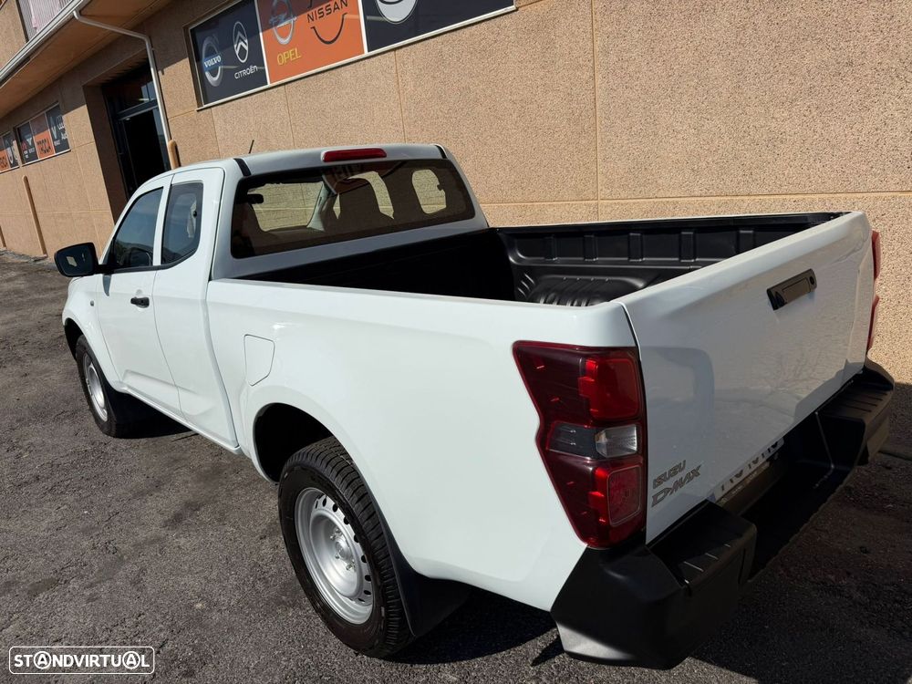 Isuzu D-Max - 12