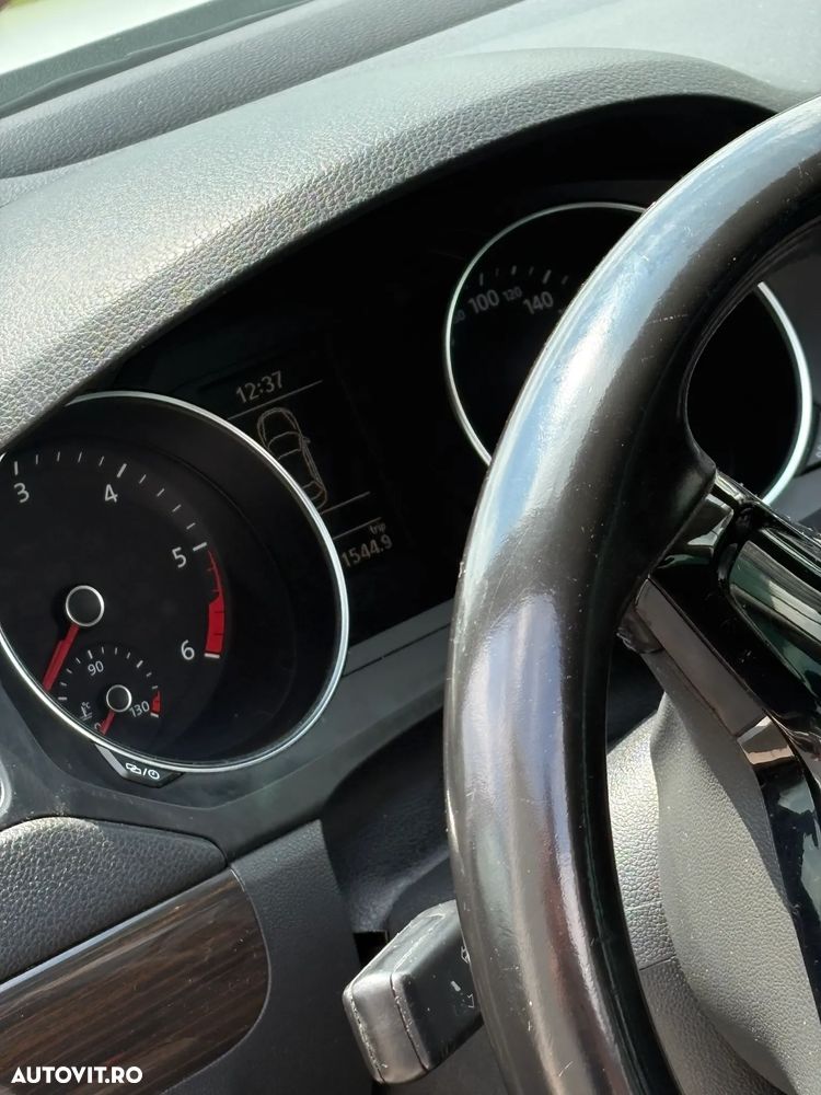 Volkswagen Jetta - 18