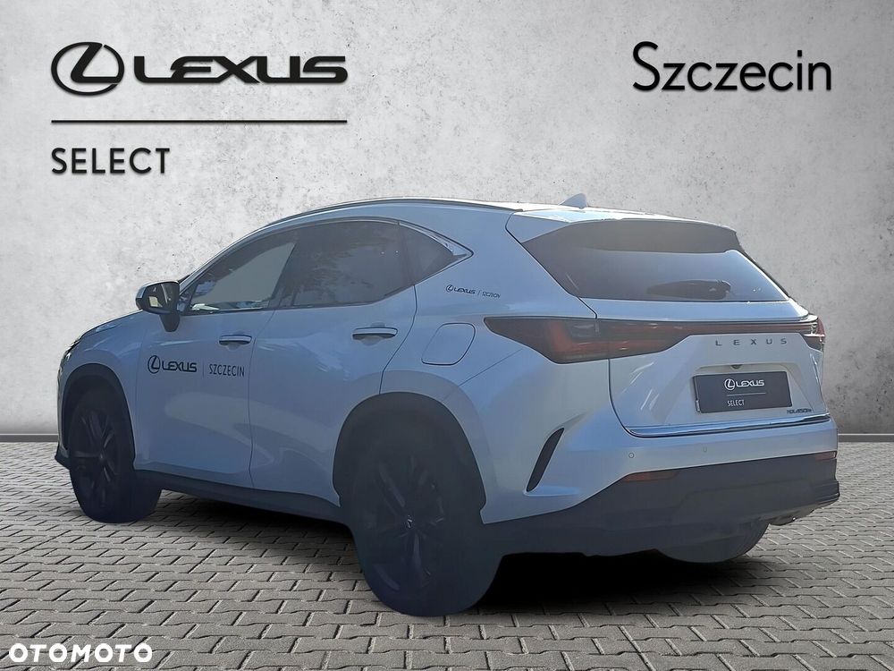 Lexus NX 450h+ Prestige AWD - 3