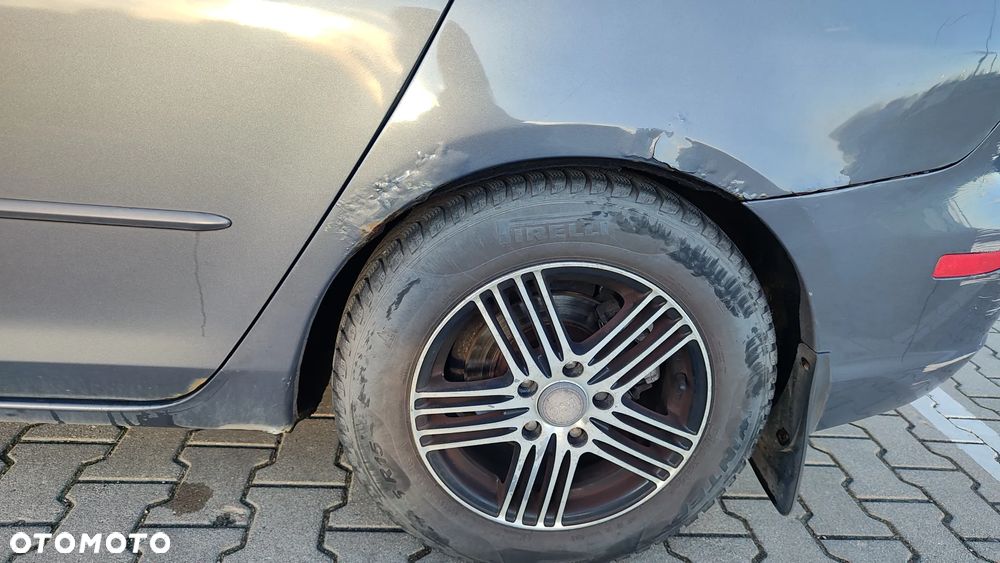 Mazda 3 2.0 Active + - 17