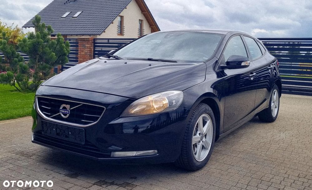 Volvo V40 D3 Geartronic Momentum - 9