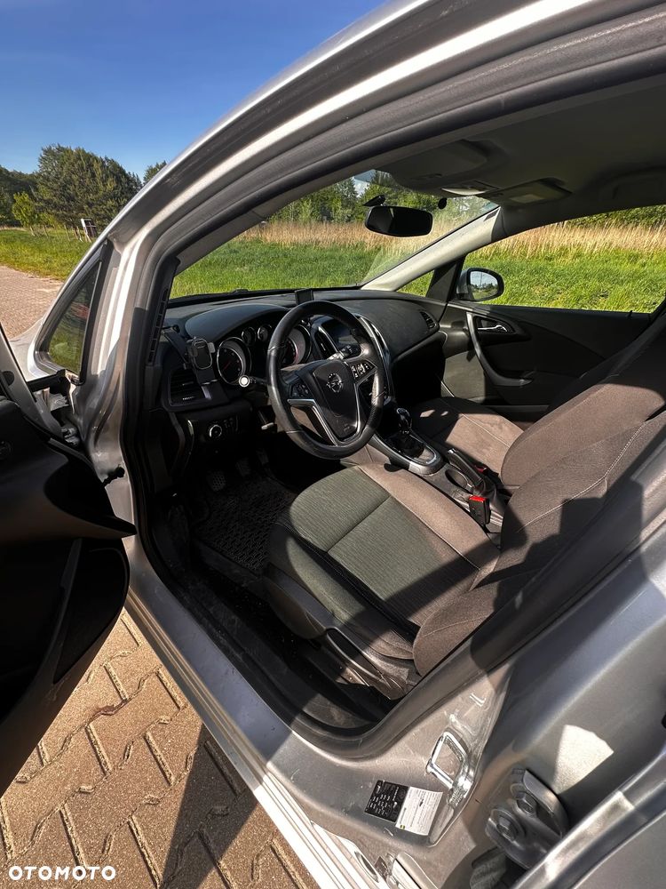 Opel Astra - 11
