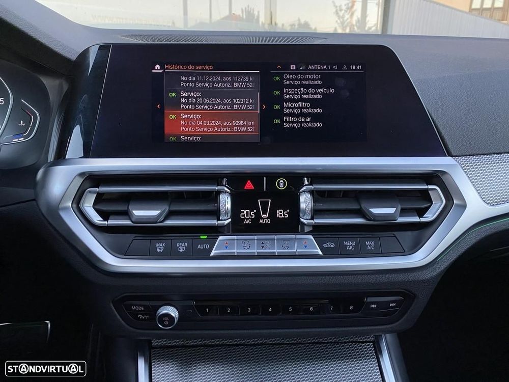 BMW 320 d Pack Desportivo M Auto - 22