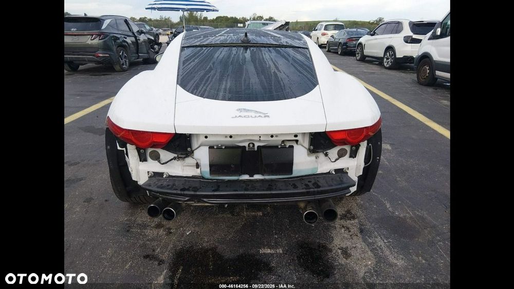 Jaguar F-Type - 8