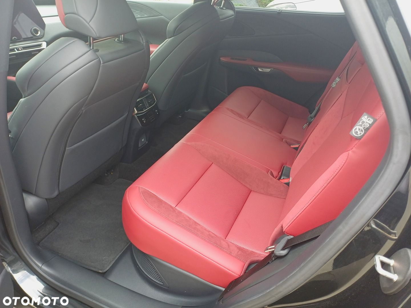 Lexus RX - 11