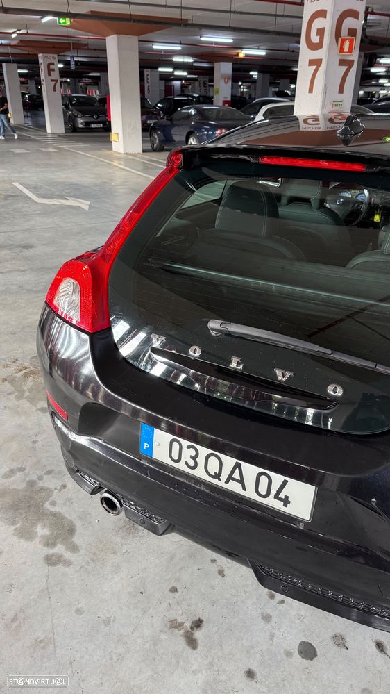 Volvo C30 1.6 D2 R-Design Start/Stop — fotografia 25