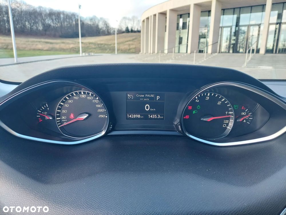 Peugeot 308 BlueHDi FAP 150 EAT6 Stop&Start GT-Line Edition - 15