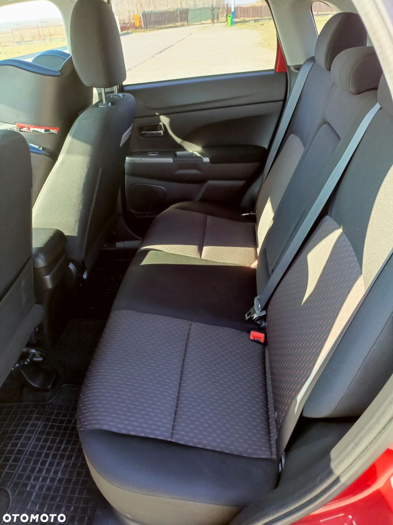 Mitsubishi ASX 2.0 4WD CVT Plus - 10