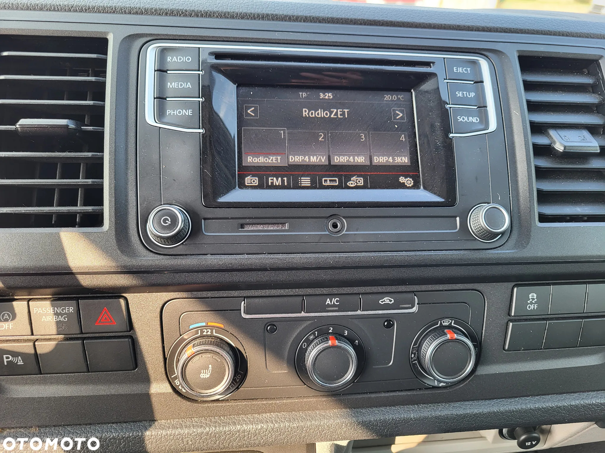 Volkswagen T6 Transporter - 15