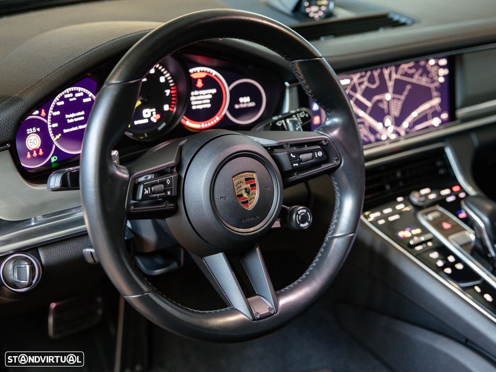 Porsche Panamera Sport Turismo 4 E-Hybrid Platinum Edition PDLS - 25
