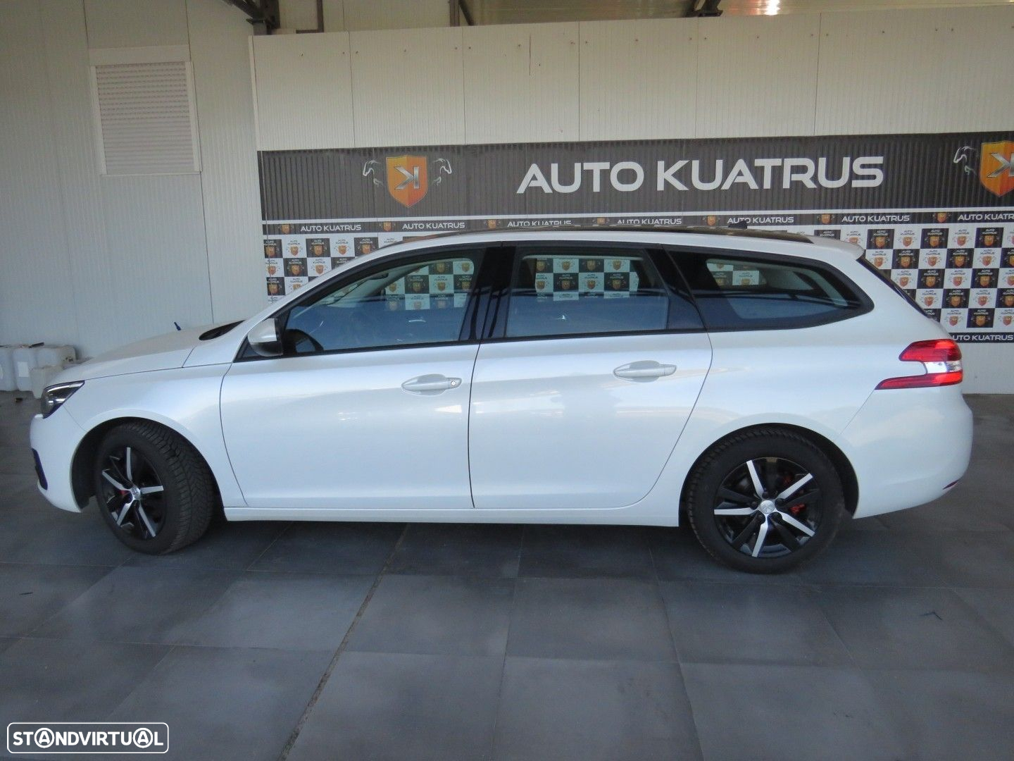 Peugeot 308 SW - 8